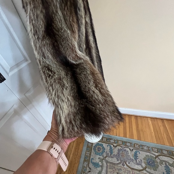Vintage Hopper Furs Mid Length Raccoon Coat. Sz S-M - Picture 13 of 16